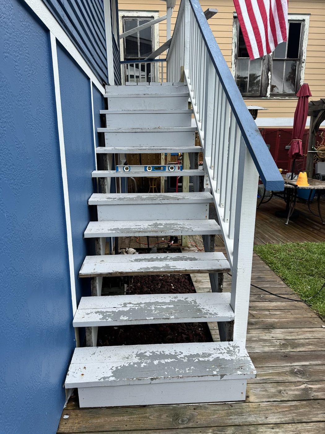 Exterior stairs before repair
